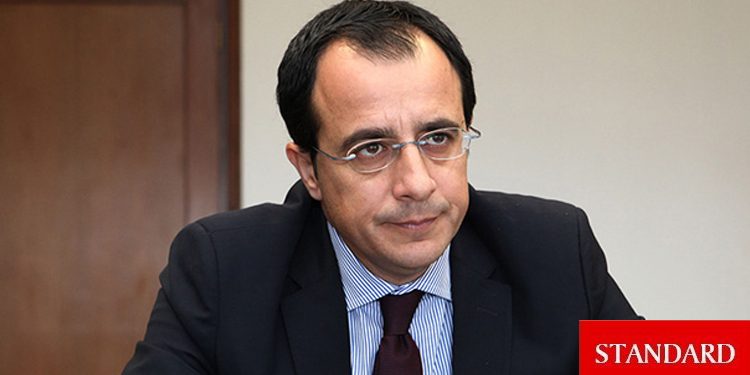 Hristodulidis: Cumartesi Günü için davet gelirse, Tatar ile görüşmeye hazırım