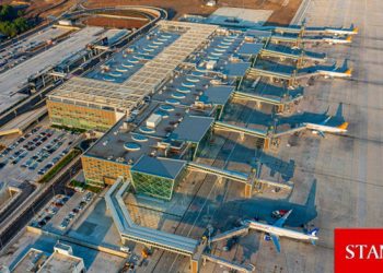 Ercan’daki grev 60 gün süreyle ertelendi