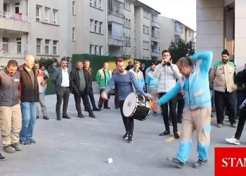 Belediye çalışanlarından maaşlara 110 zam haberini davullu zurnalı kutlama!