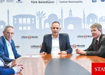 156 Milyon TL yatırım ile 1126 hane kanalizasyona bağlanıyor