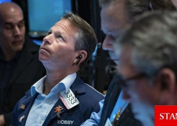 Küresel piyasalarda nefesler ABD TÜFE verisi için tutuldu