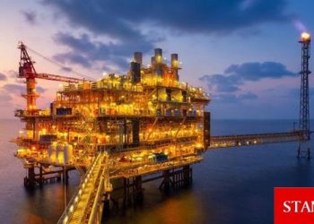 ENI Güney Kıbrıs’ın sözde “Münhasır Ekonomik Bölgesi”nden ayrılmayacak