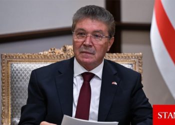 Başbakan Üstel: Gelecek hafta ağaçta kalan portakal için üreticiye 160 milyon ödenecek