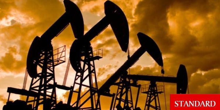 Petrol yılın en düşük seviyesine yakın seyrediyor