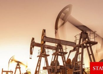 Petrol “arz artışı beklentileri” ile geriliyor
