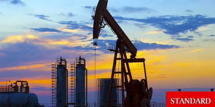 Petrol yeni ABD tarifelerine karşı beklemede