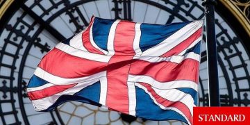 İngiltere’nin hizmet sektöründeki iyimserlik azalıyor