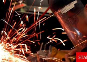 Türkiye’de sanayi üretimi Ekim’de de aylık bazda geriledi