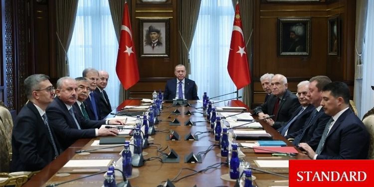Türkiye Yüksek İstişare Kurulu Toplantısı’nda Kıbrıs konusu: Türkiye Kıbrıs Türkü’nü yalnız bırakmayacak