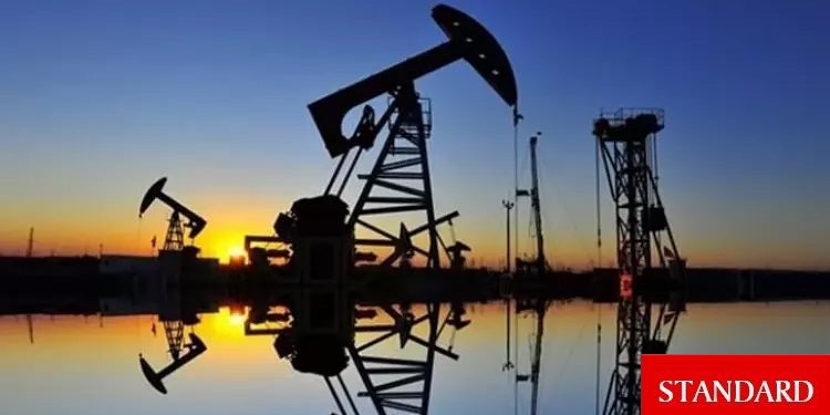 Petrol fiyatları yılın ilk işlem gününde yatay seyretti