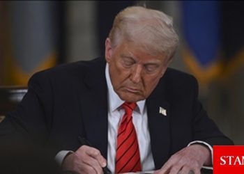 ABD’li Senatör Graham, Trump’ın Rusya’ya karşı yaptırım tasarısını onayladığını bildirdi