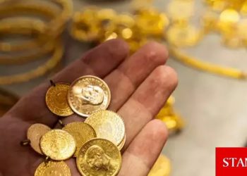 Altın doların zayıflamasıyla desteklendi: Gözler ABD-İran görüşmelerinde