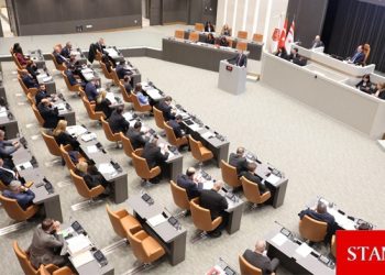 Meclis Genel Kurulu toplandı: Gündem güncel konuşmalar ve sorular