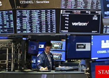 Küresel piyasalar haftaya karışık başladı