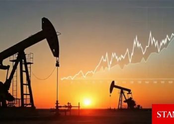 Petrol yükseldi