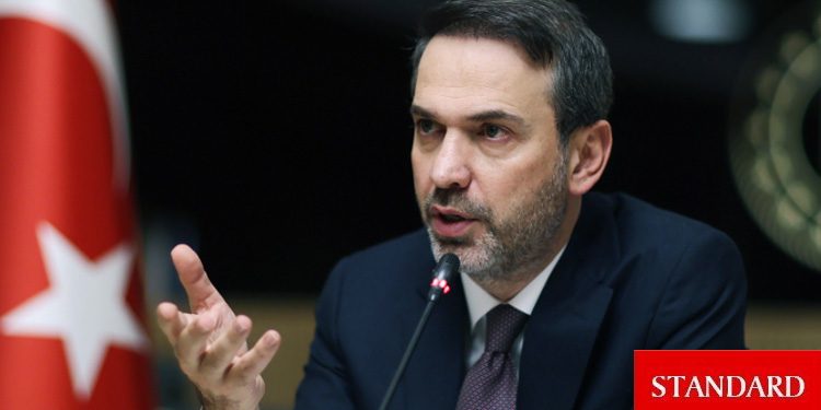 Bayraktar: Adaya gazın götürülmesi için denizdeki çalışmalara başladık