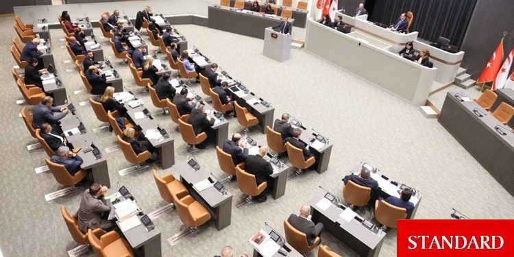 Meclis olağanüstü toplandı: Gündemde karma oy düzenlemesi var